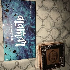 blush pallet and bronzer